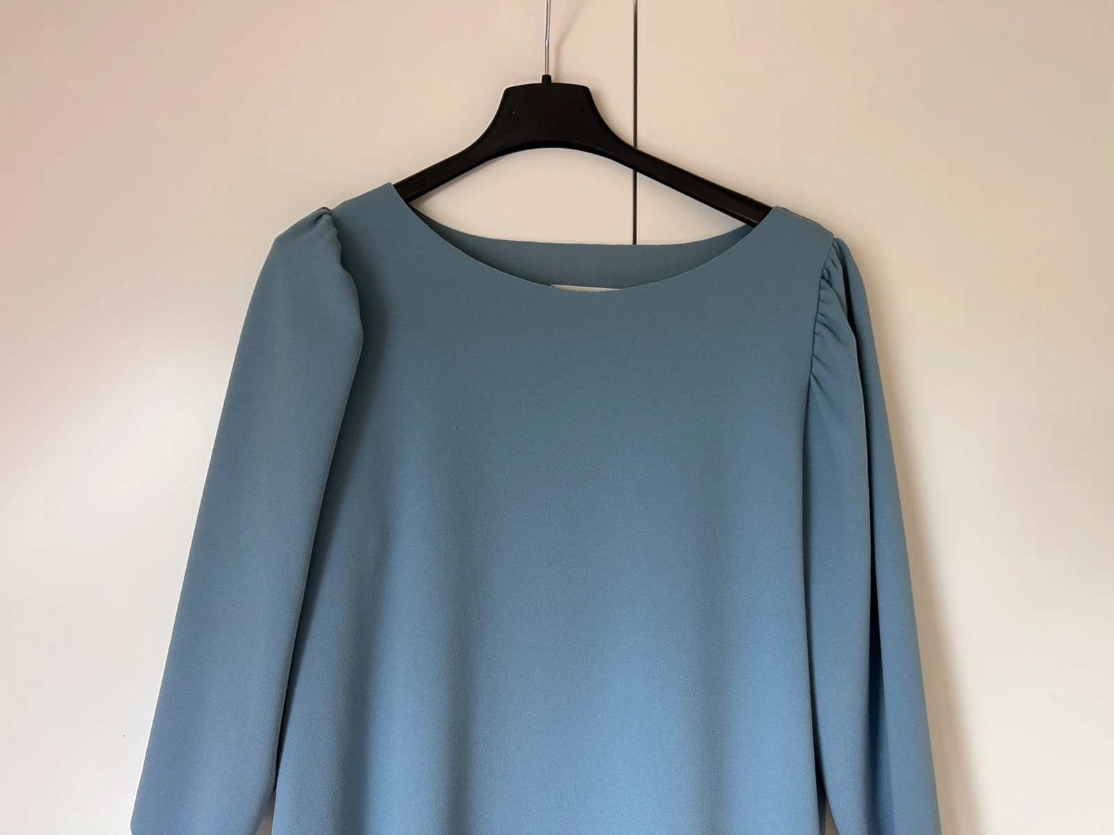 Vestido azul claro, elegante – photo 2